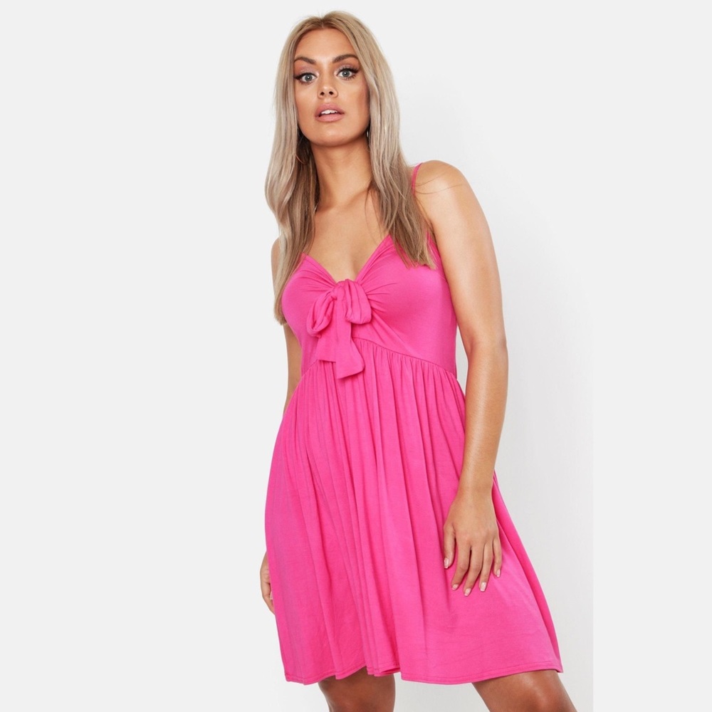 Plus Strappy Knot Front Swing Dress 12